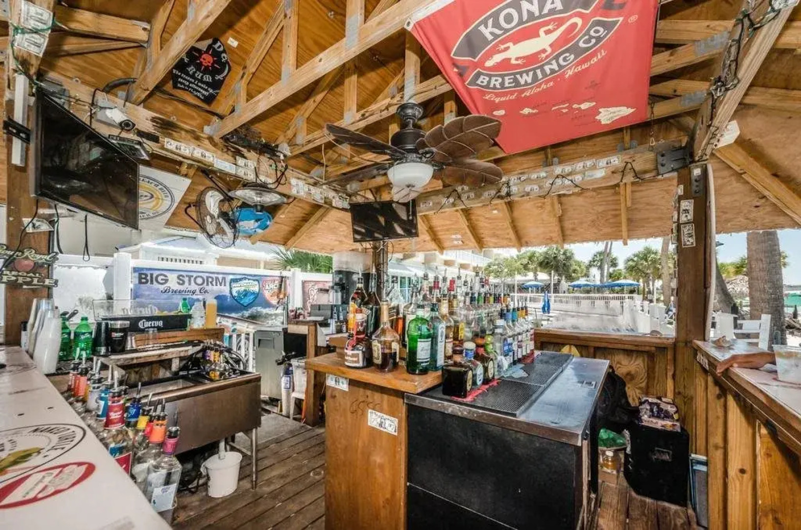 DreamView Beachfront Hotel & Resort