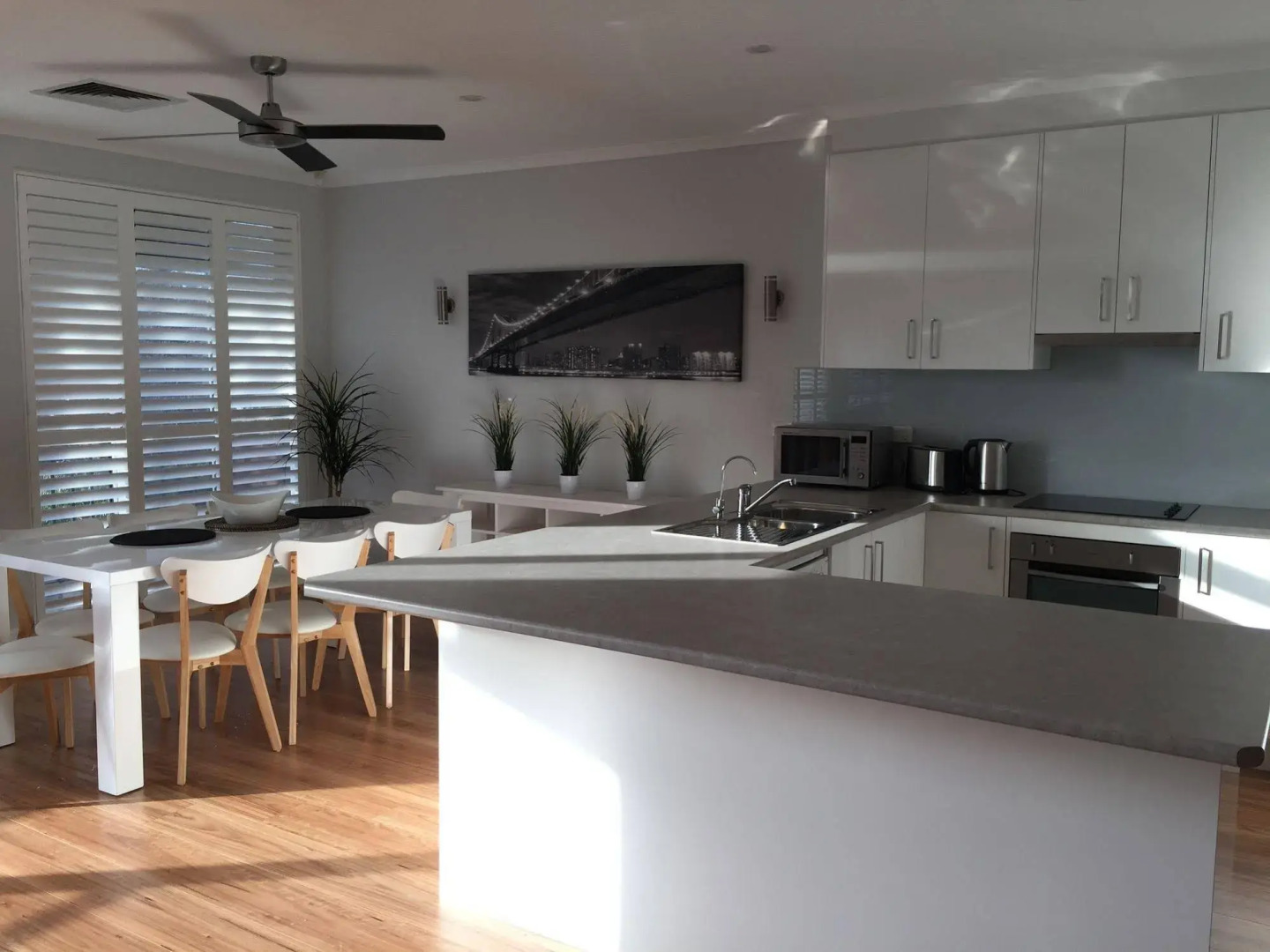 Specialty Accommodation – Adelaide Dress Circle Apartments