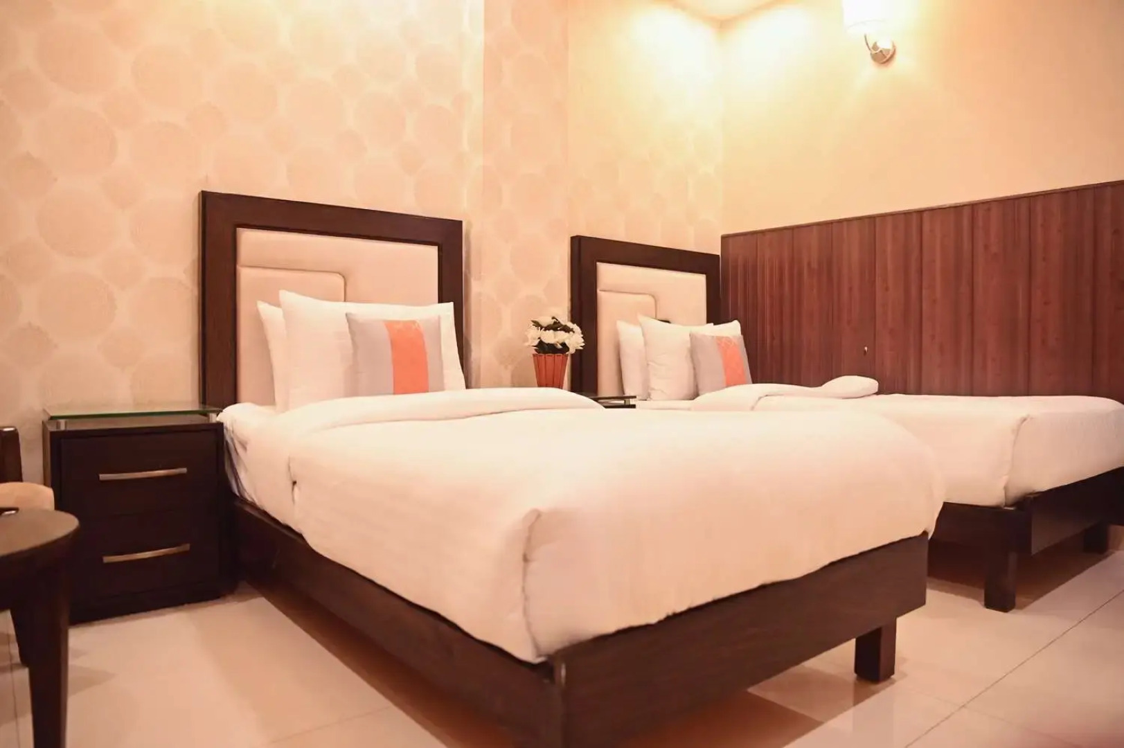 Oxygym Club Hotel & Suites