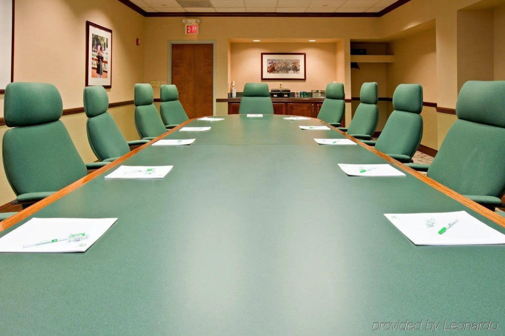 Holiday Inn Cincinnati-Riverfront by IHG