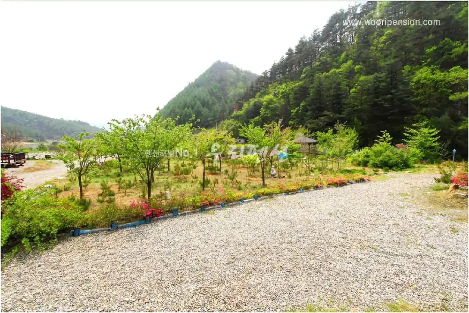 Jeongseon Click Pension