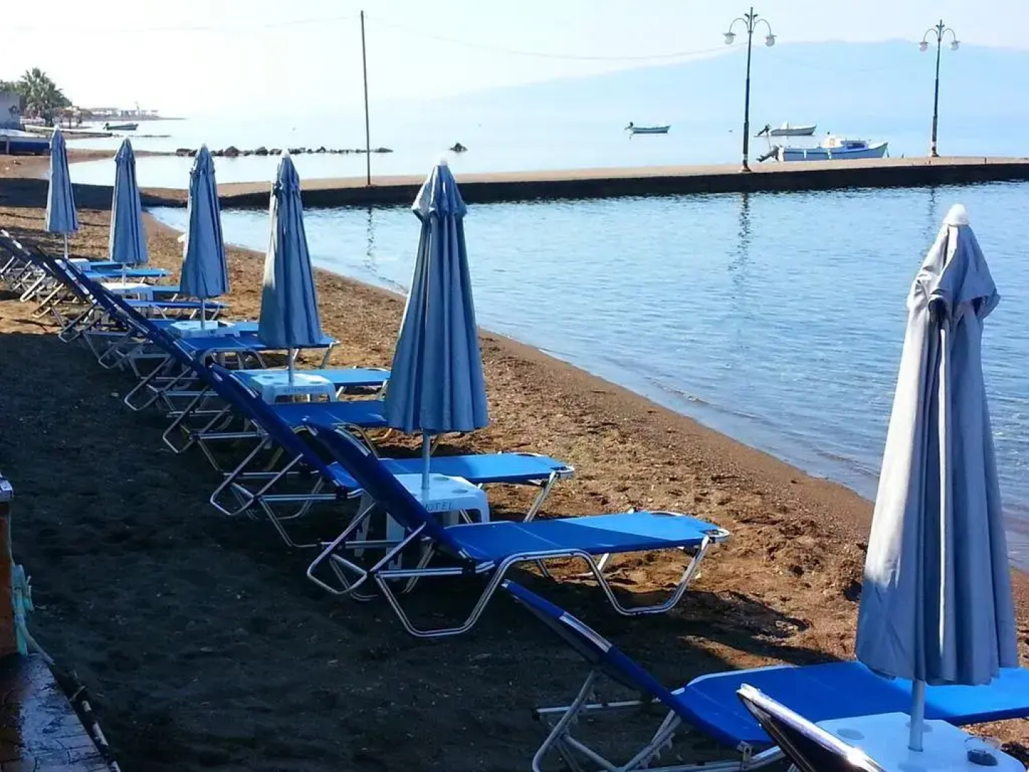 Artemis Hotel