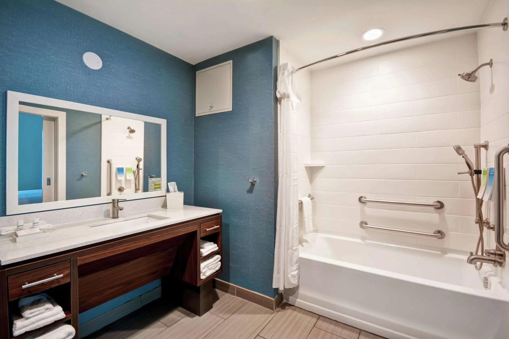 Home2 Suites by Hilton Pensacola I-10 at North Davis Hwy