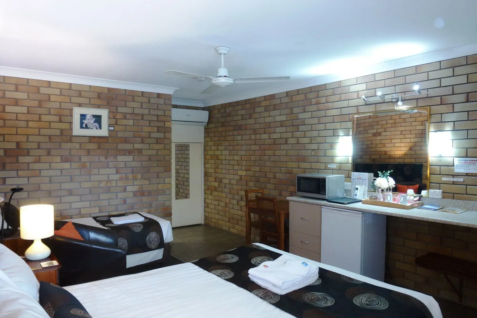 City View Motel Warwick