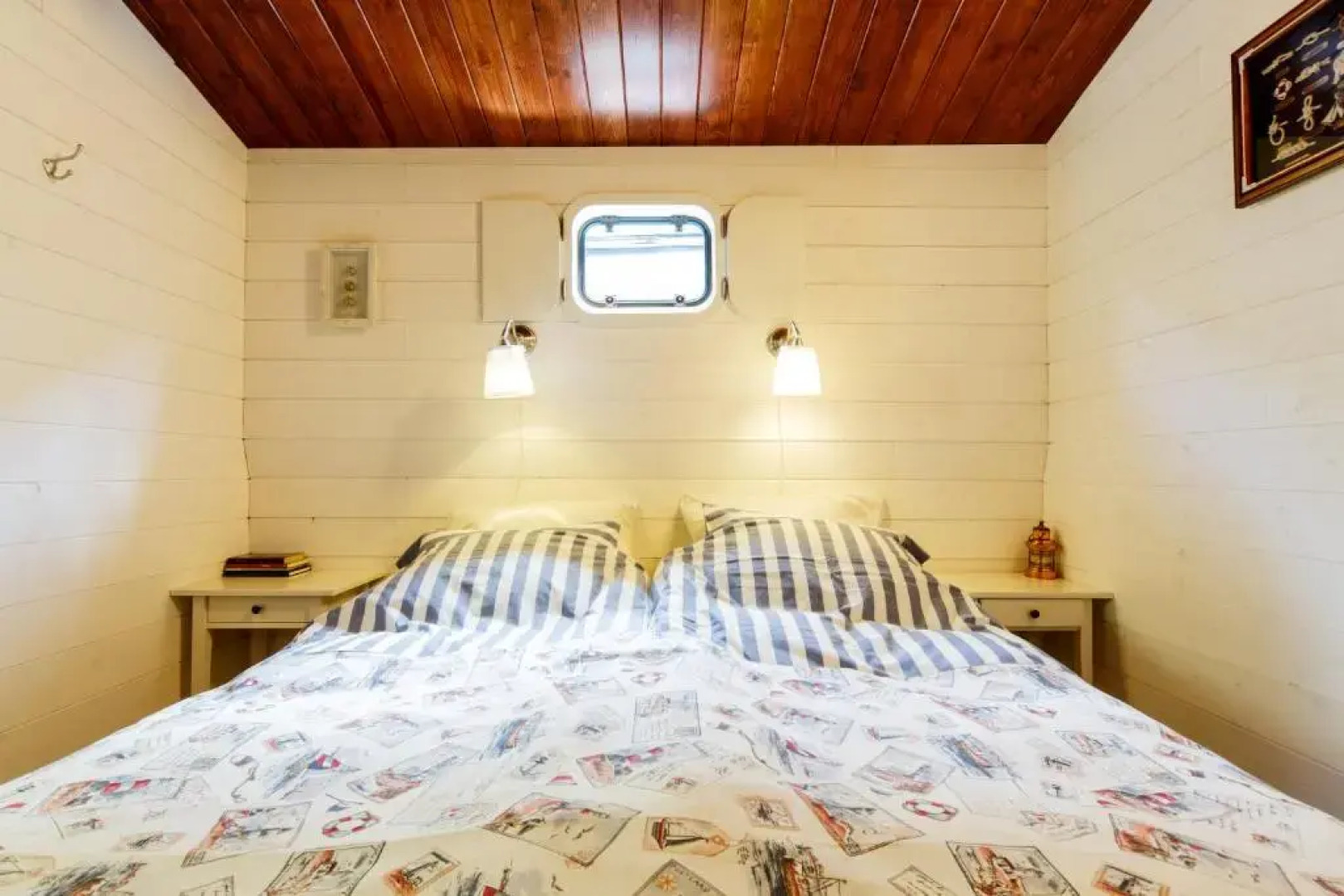 BlackPearl Boat&Breakfast