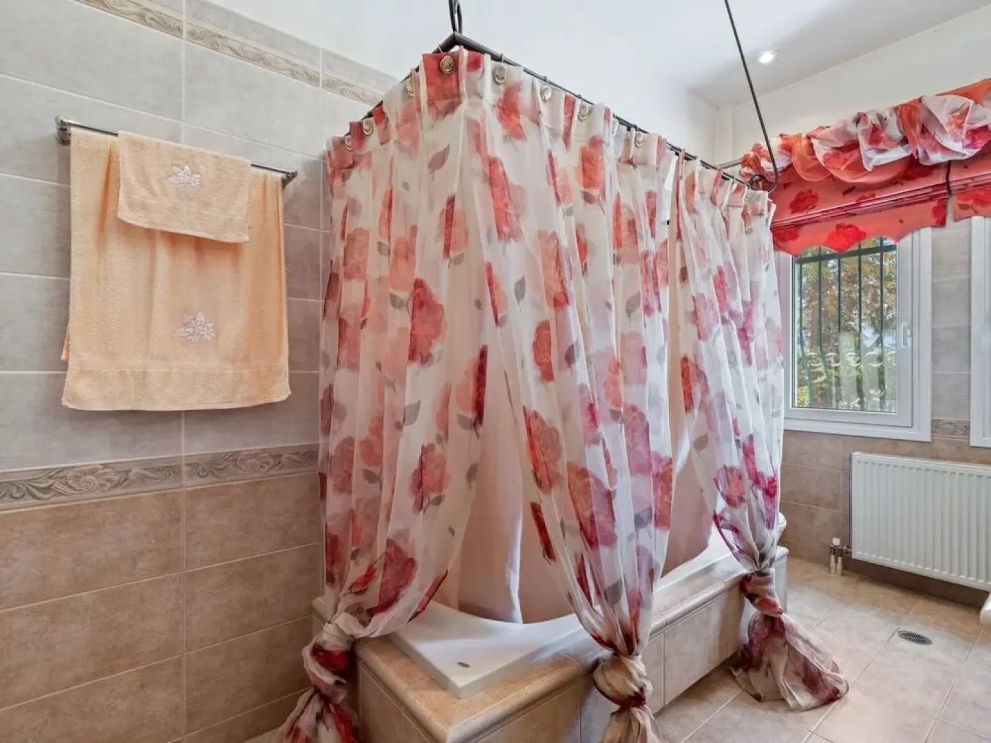 Lavish Villa in Archaia Korinthos With Swimming Pool