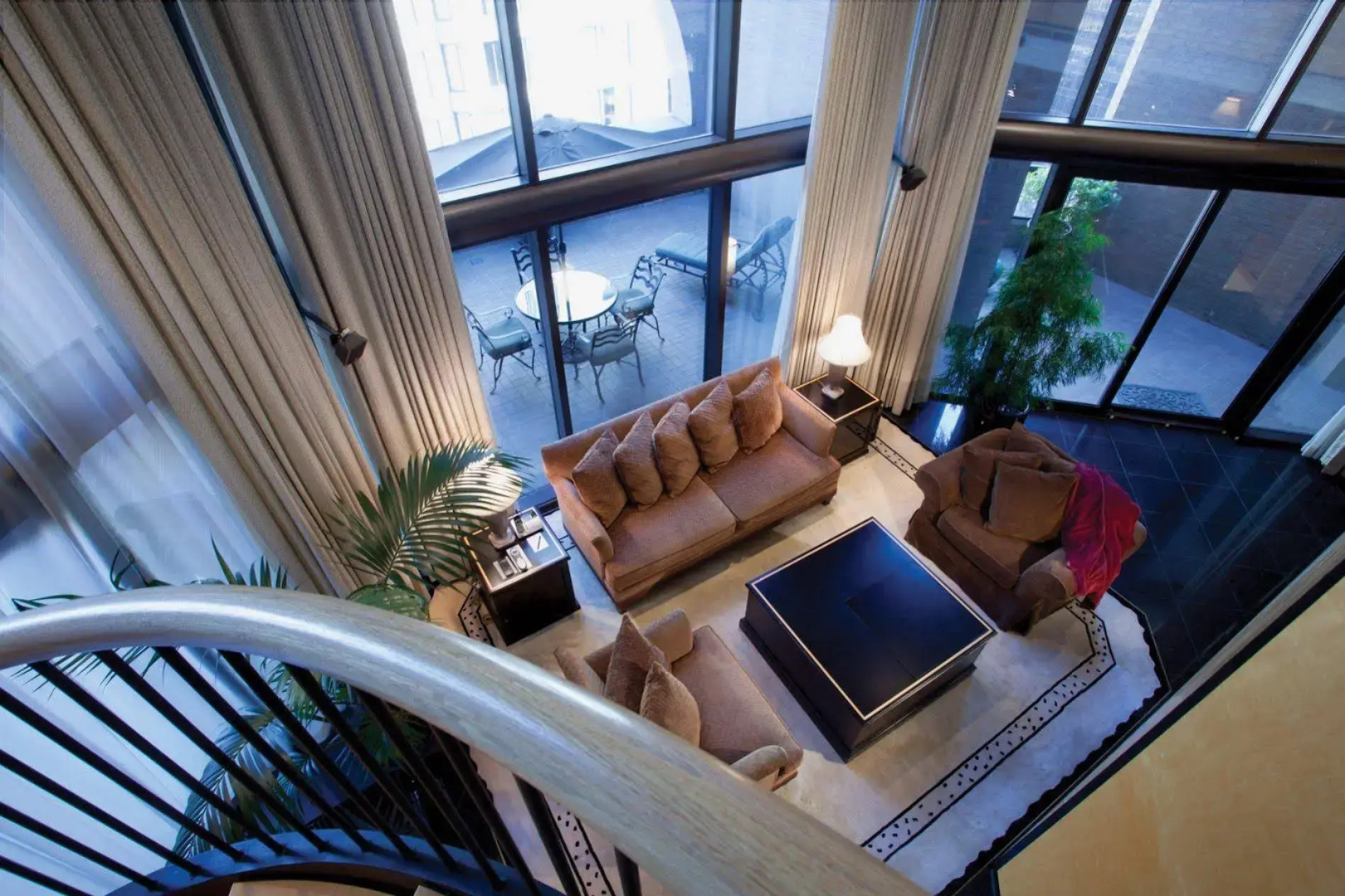 Metropolitan Hotel Vancouver