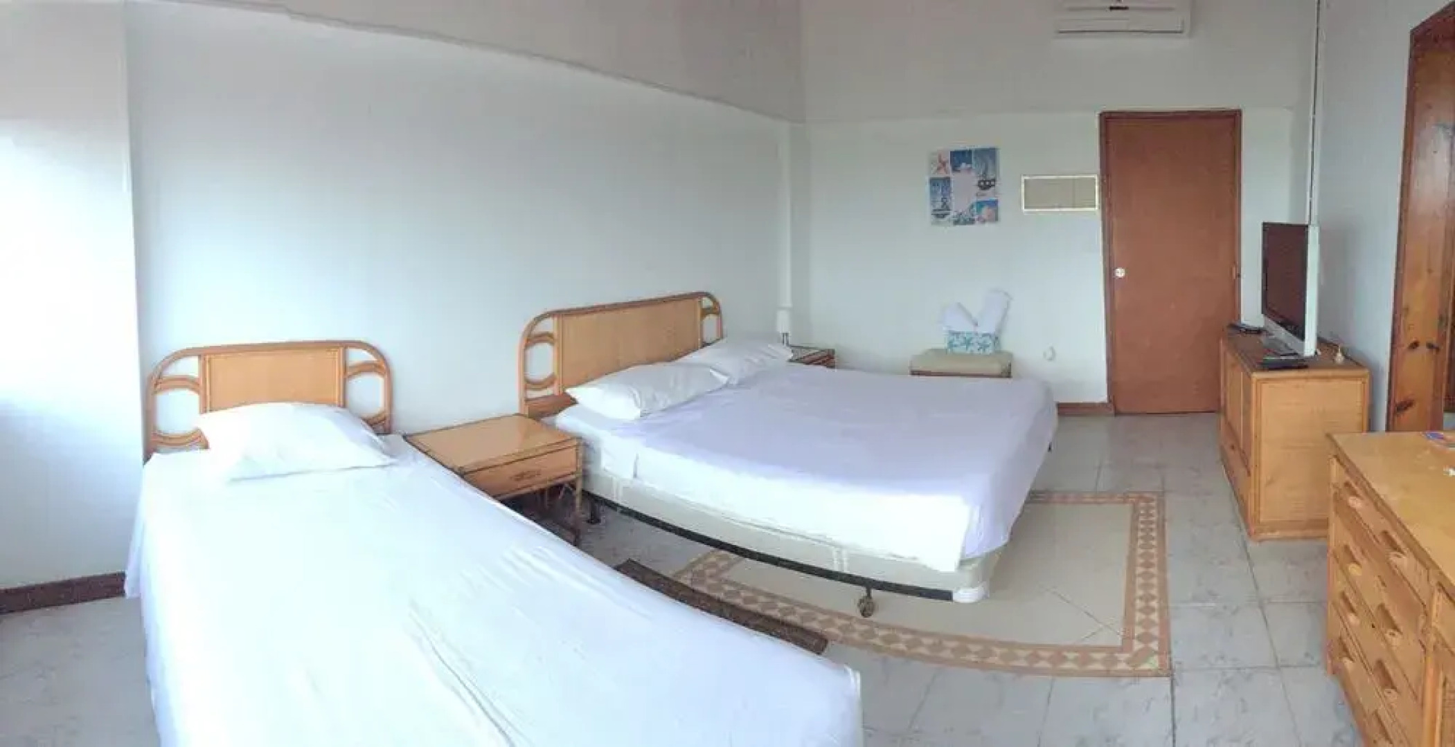 Global Emporium SAS No. 1