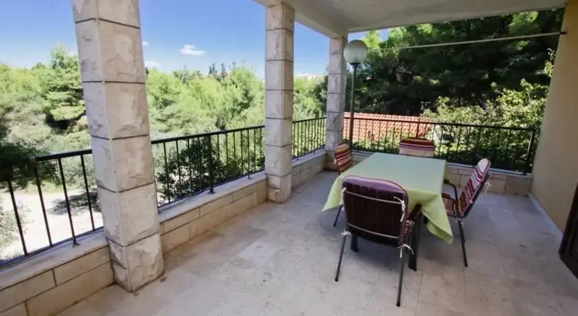 Apartments Spacious Summer House