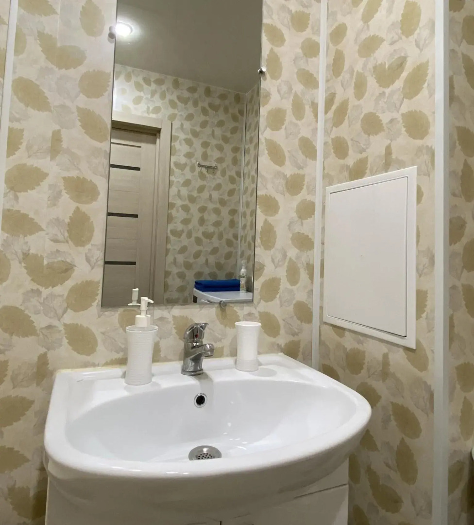 Желтый Нарцисс на улице Пархоменко