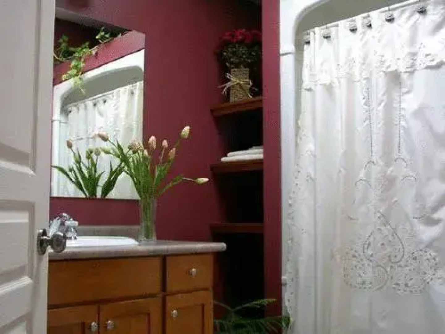 Antique Slumber Old Town Bed & Breakfast