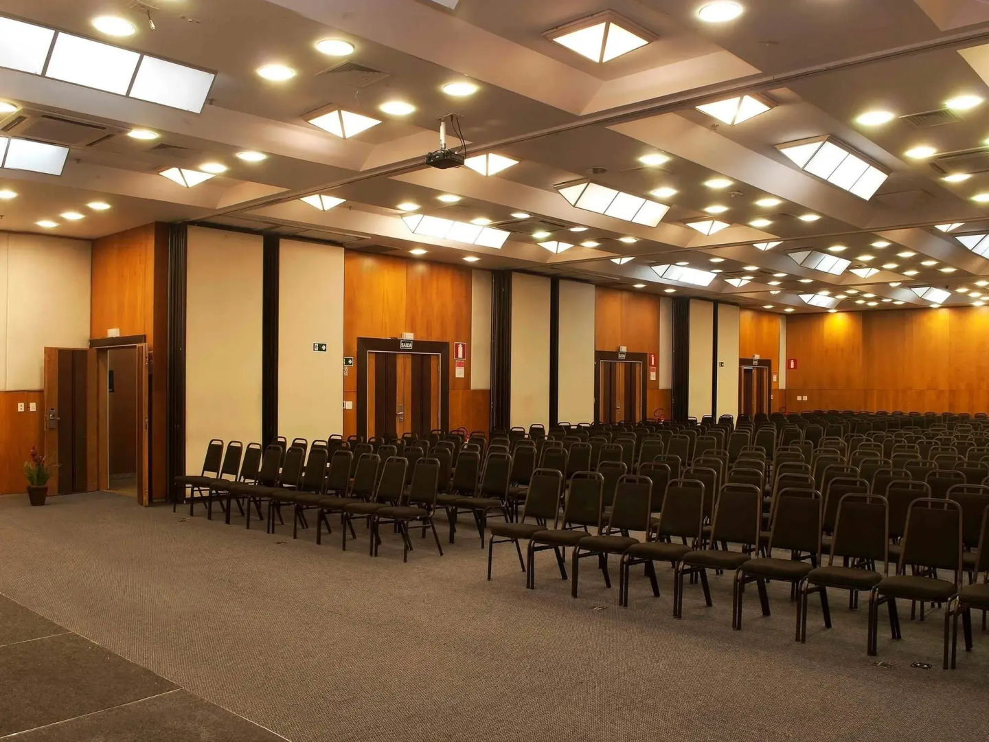 Mercure Belo Horizonte Lourdes Hotel