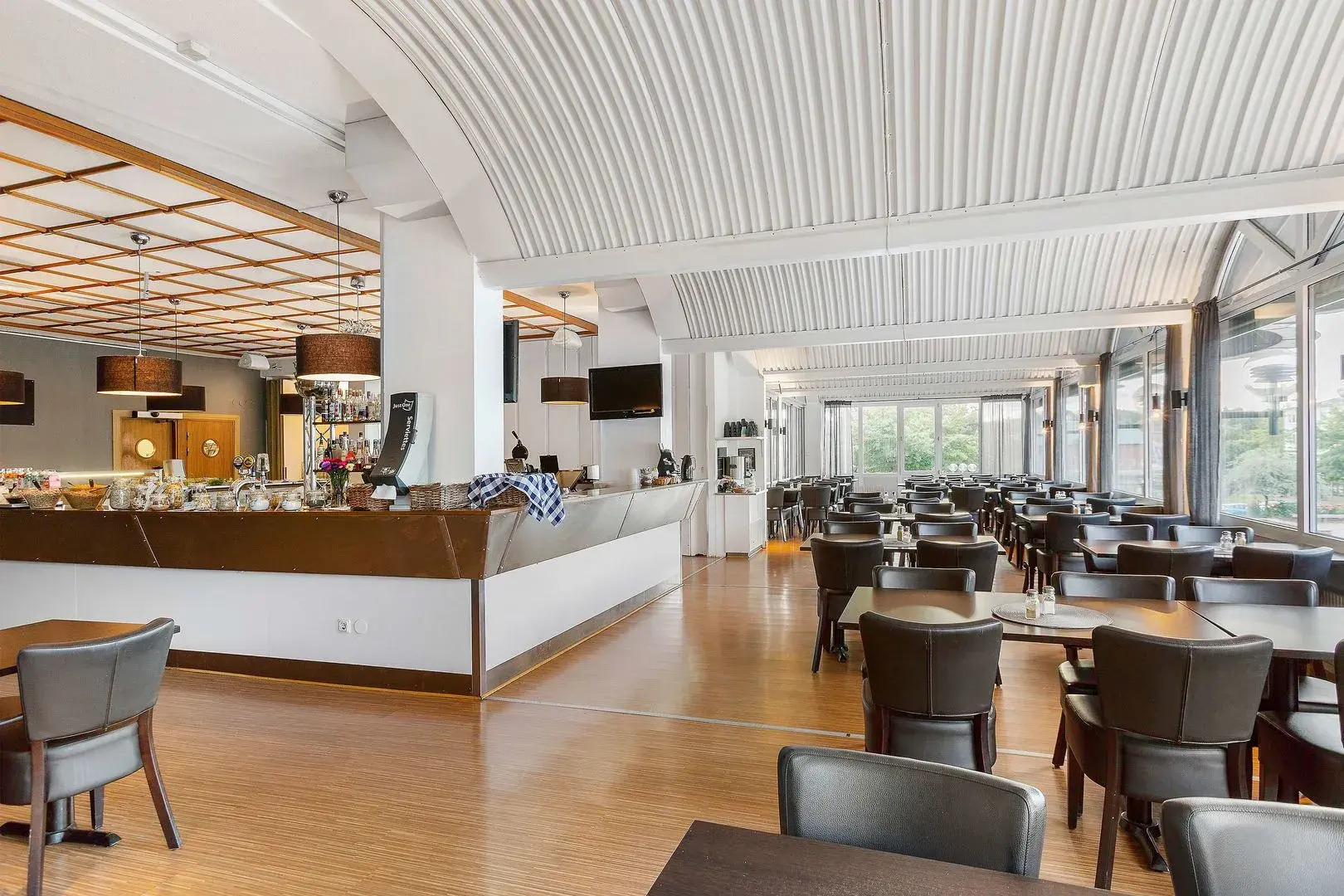 Best Western Hotel Tranas Statt