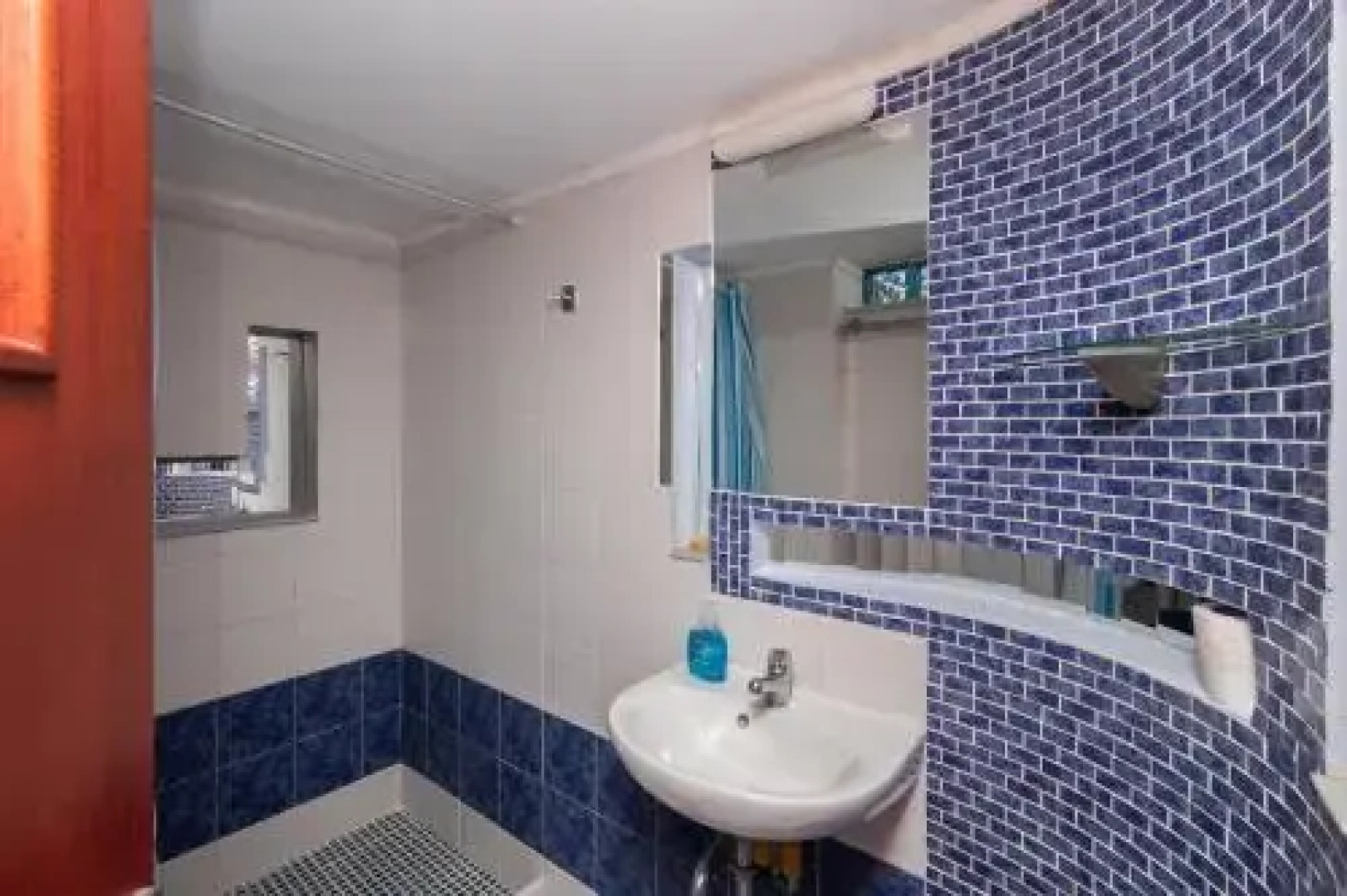 Ta Spitakia Tsarbopoulos