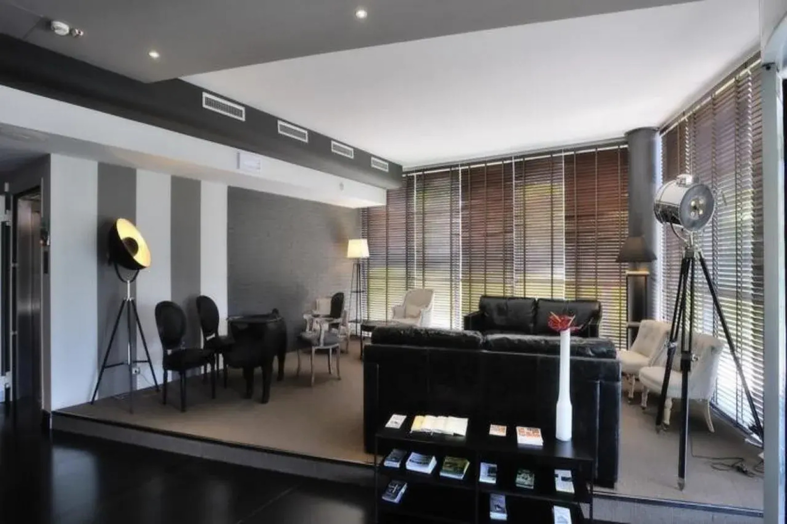 La Meridiana Bleisure Hotel