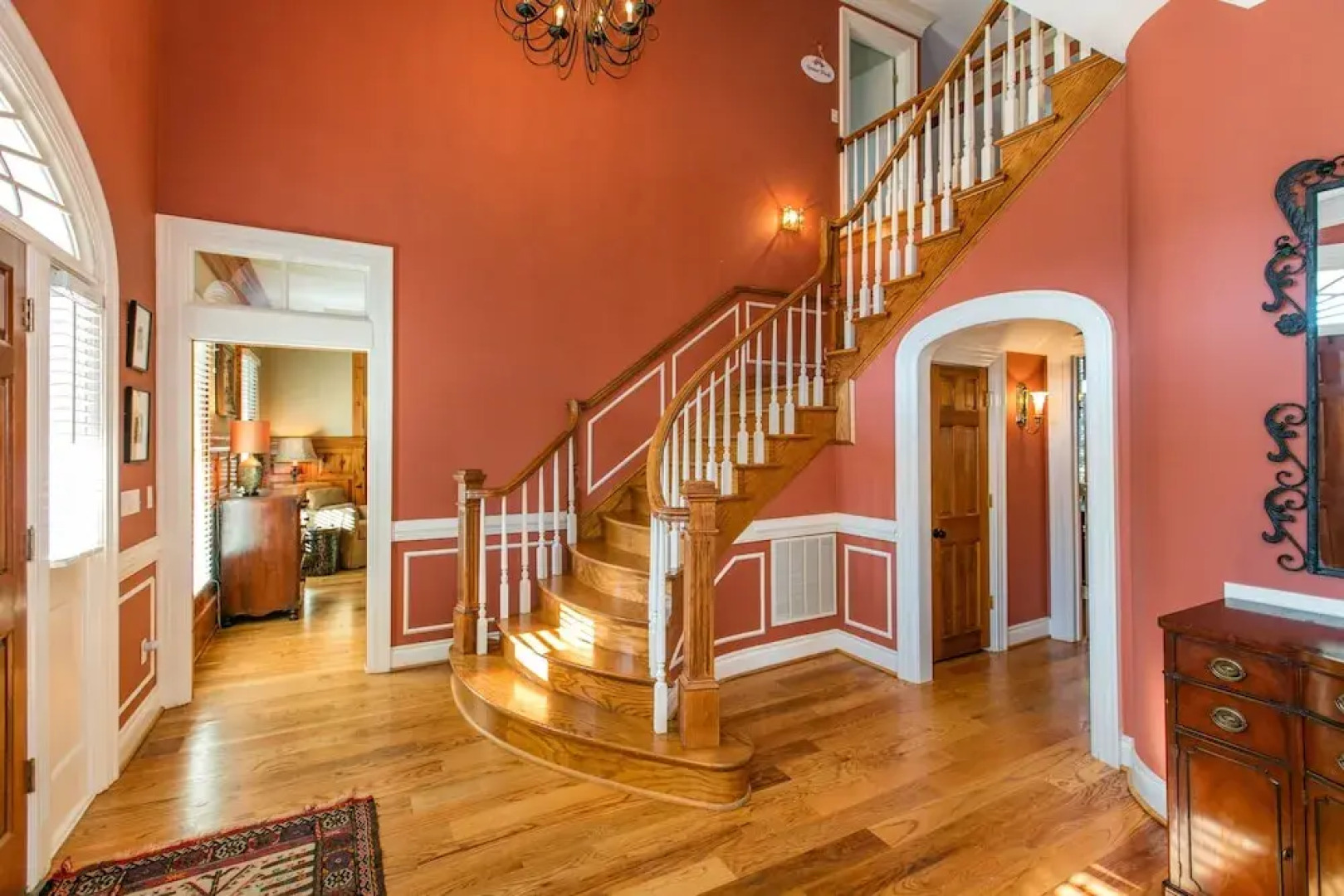 Hart House- A Luxurious Asheville Vacation Country ! 6 Bedroom Home