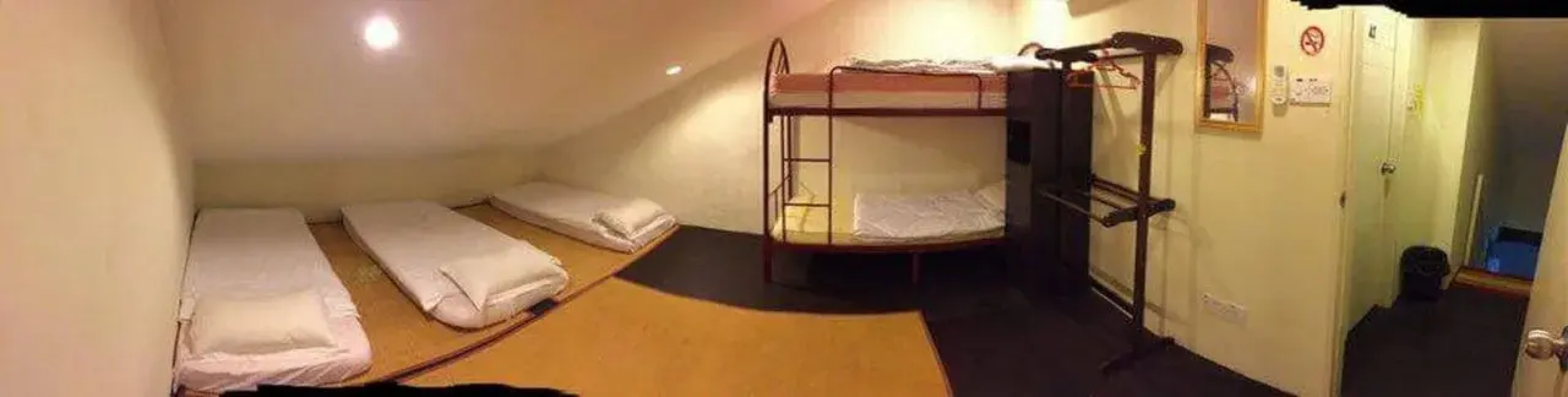 Always Growing 79 Guesthouse