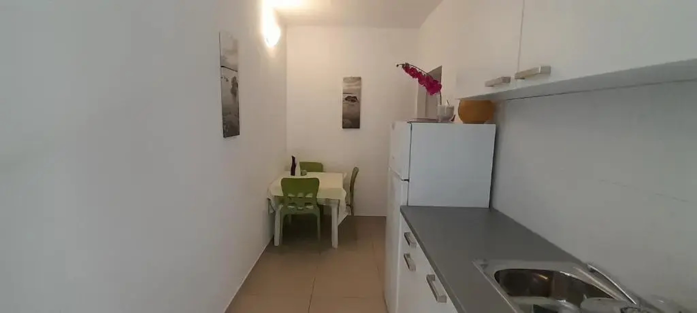 Top 10-1 bedroom apt/terrace