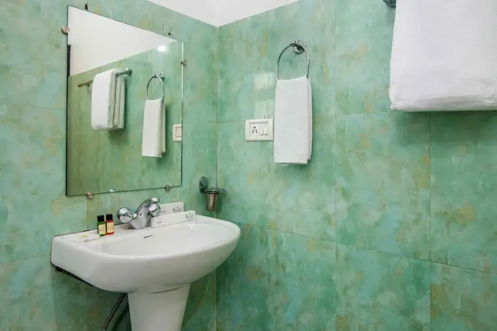 Hotel Bhumsang