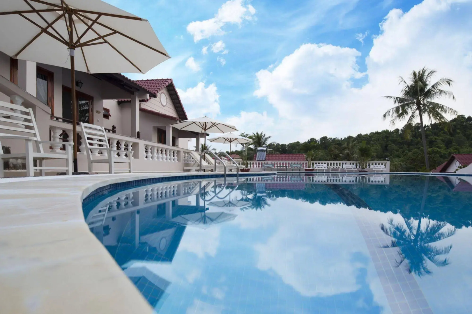 Hong Bin Bungalow Resort