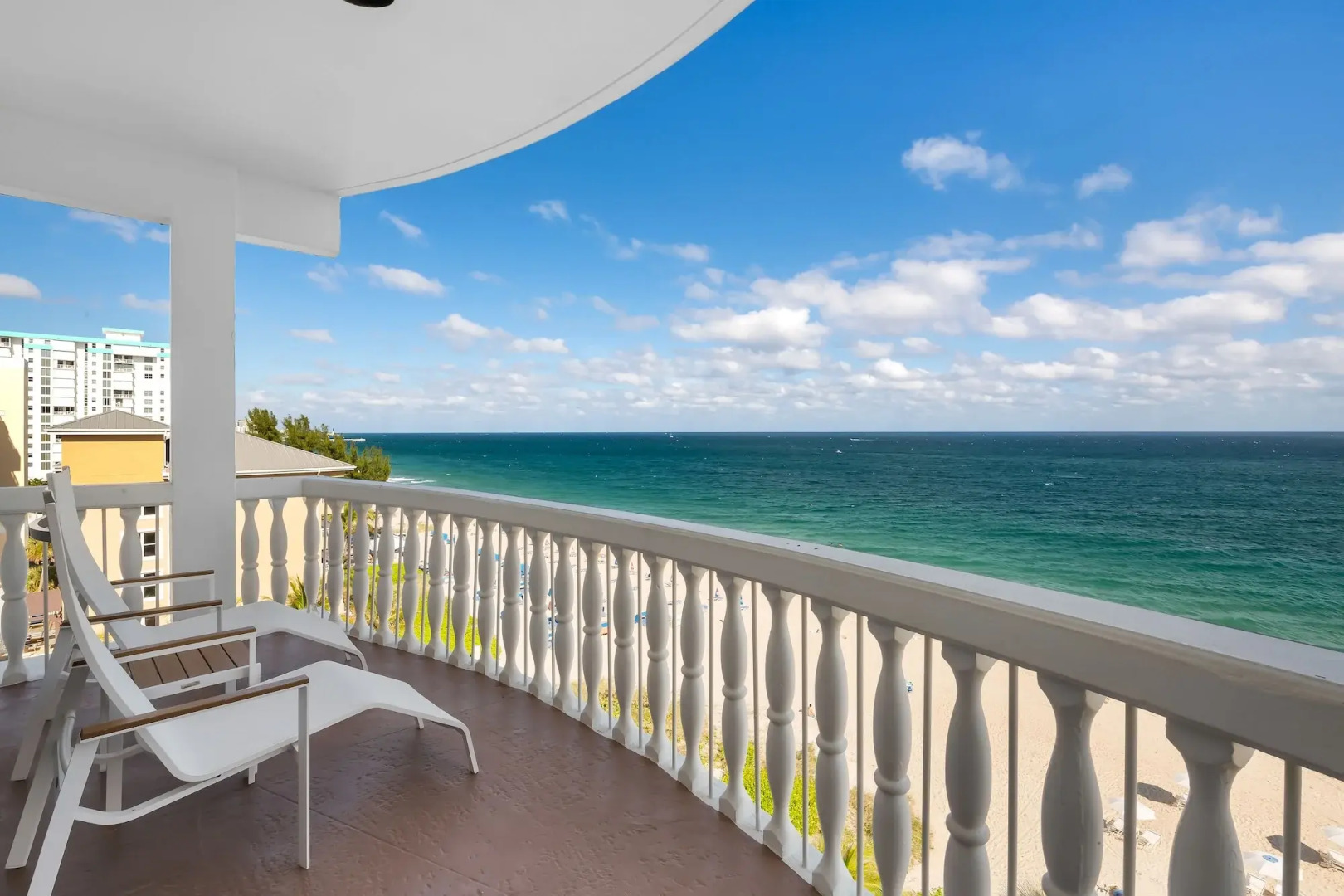 Beachcomber Resort & Club