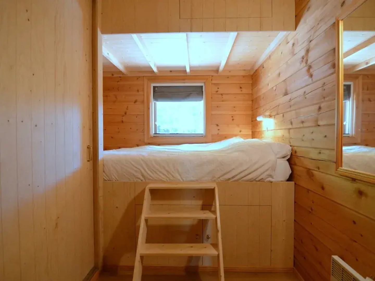 Finnish Bungalow With Garden, a Modern Bathroom, Near Harderwijk, Veluwe