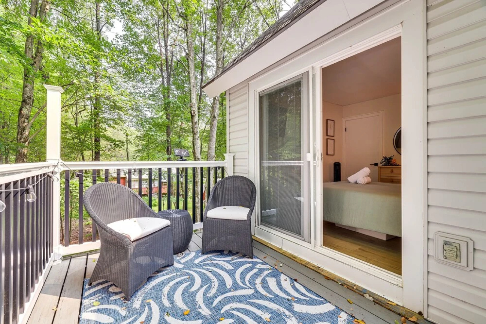 Lake Access, Fire Pit & Game Room: Poconos Gem