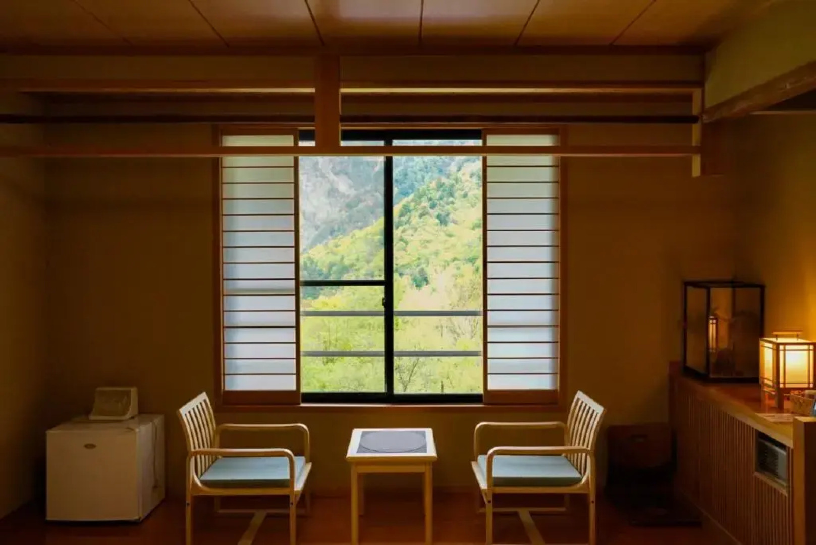 Nakanoyu Onsen Ryokan