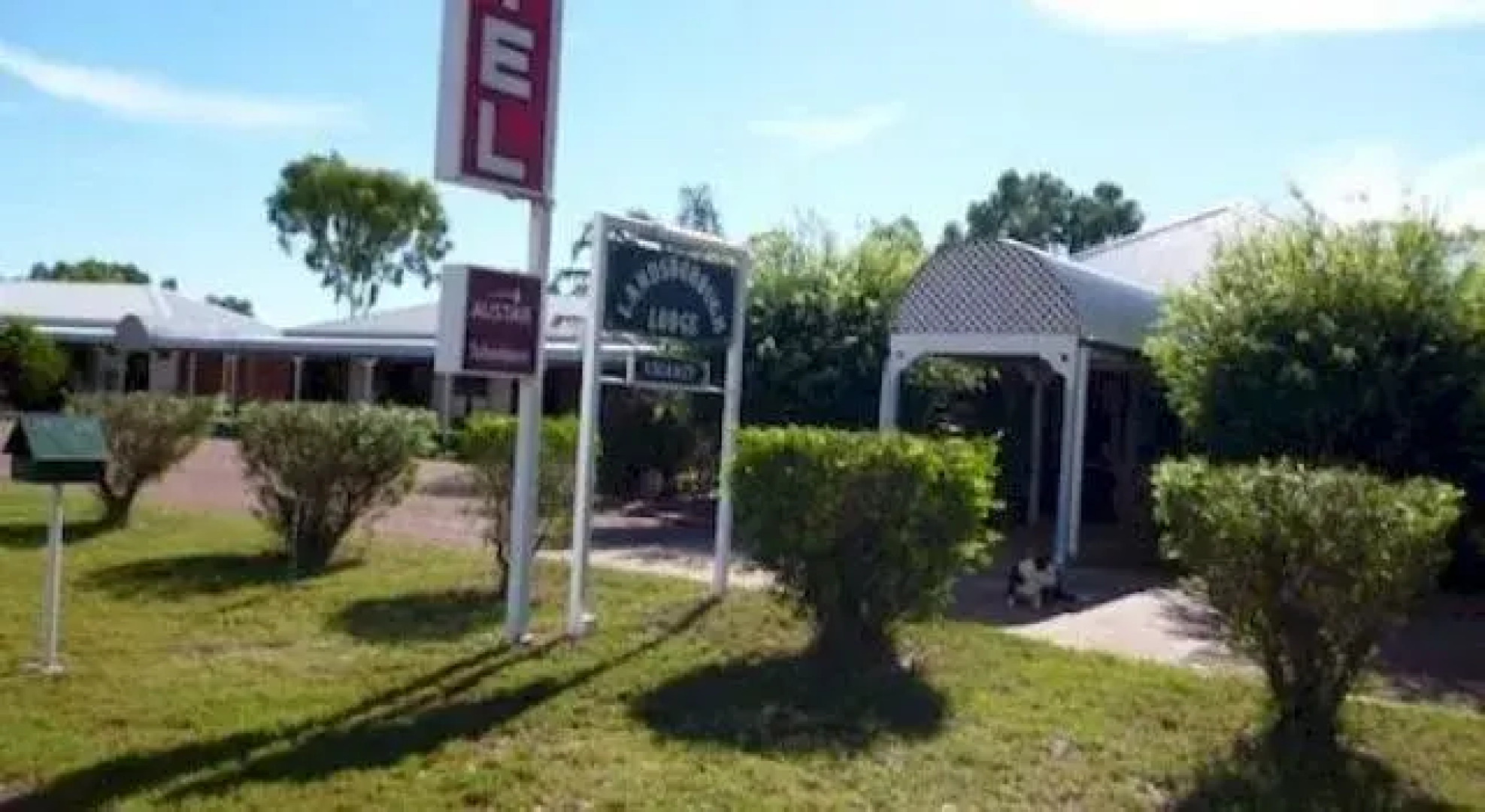Landsborough Lodge Motel