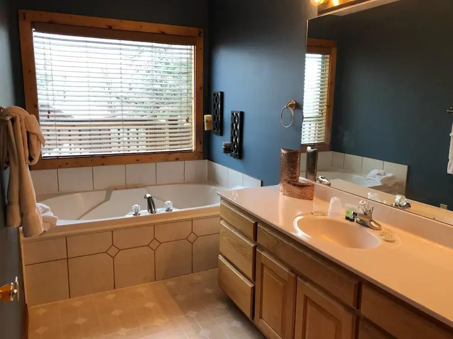 Majestic Views - Four Bedroom Cabin