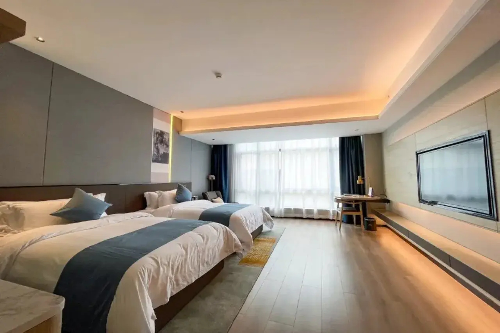 Gloria Grand Hotel Yong shun