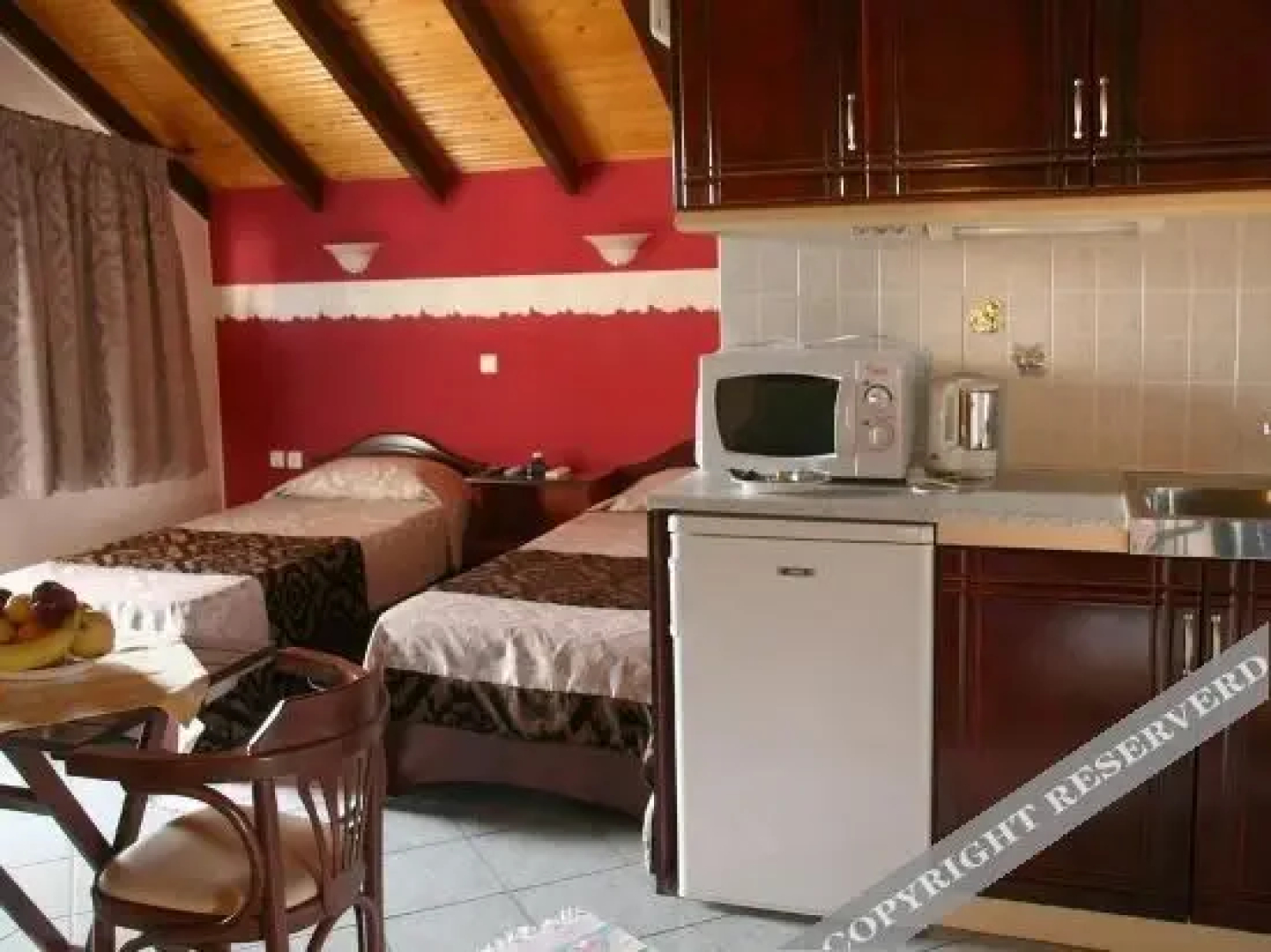 Sirines Studios And Apartments