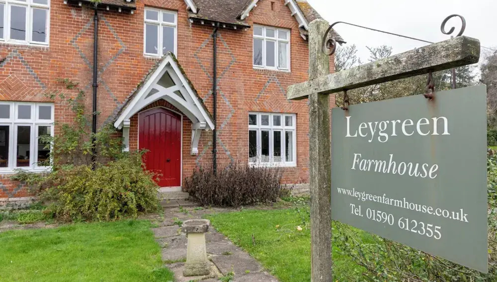 Tranquil Forest Retreat in Brockenhurst