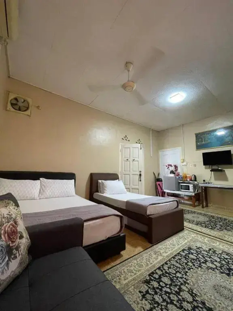 Nur Jannah Roomstay - Islam Only
