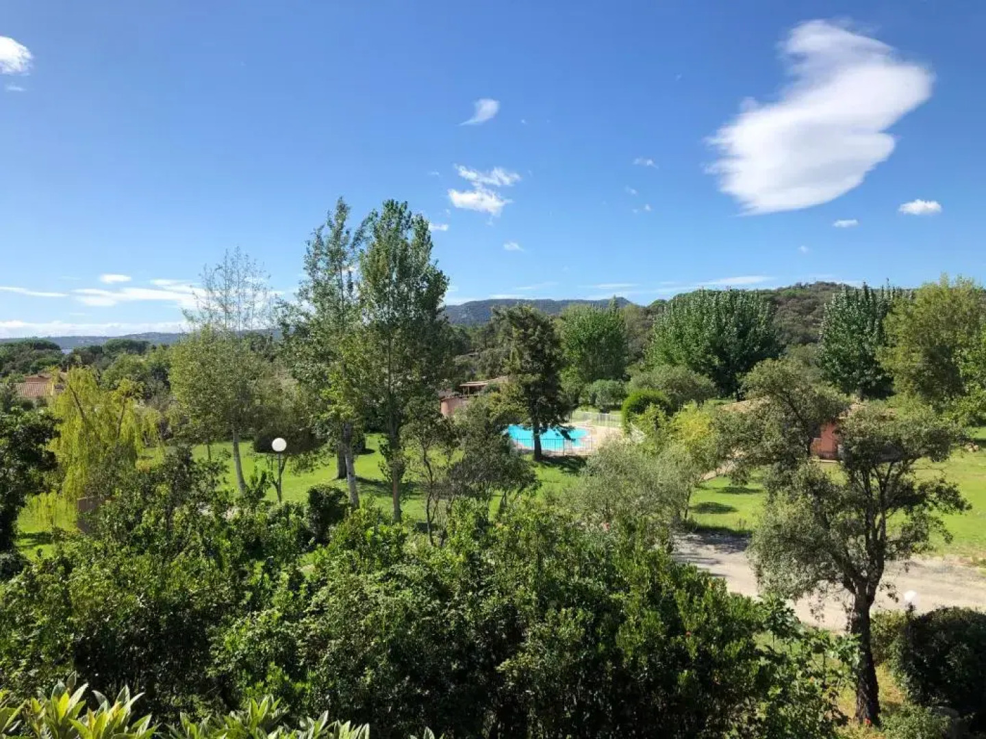 Marina di pinarello, appt climatisé à 400m de la plage