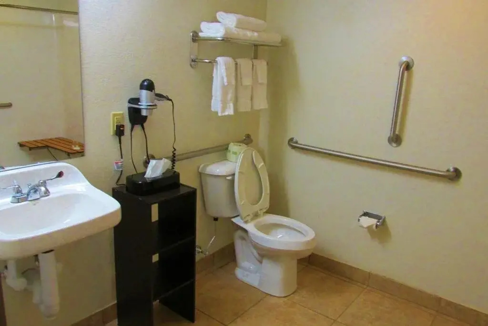 Crystal Springs Inn and Suites