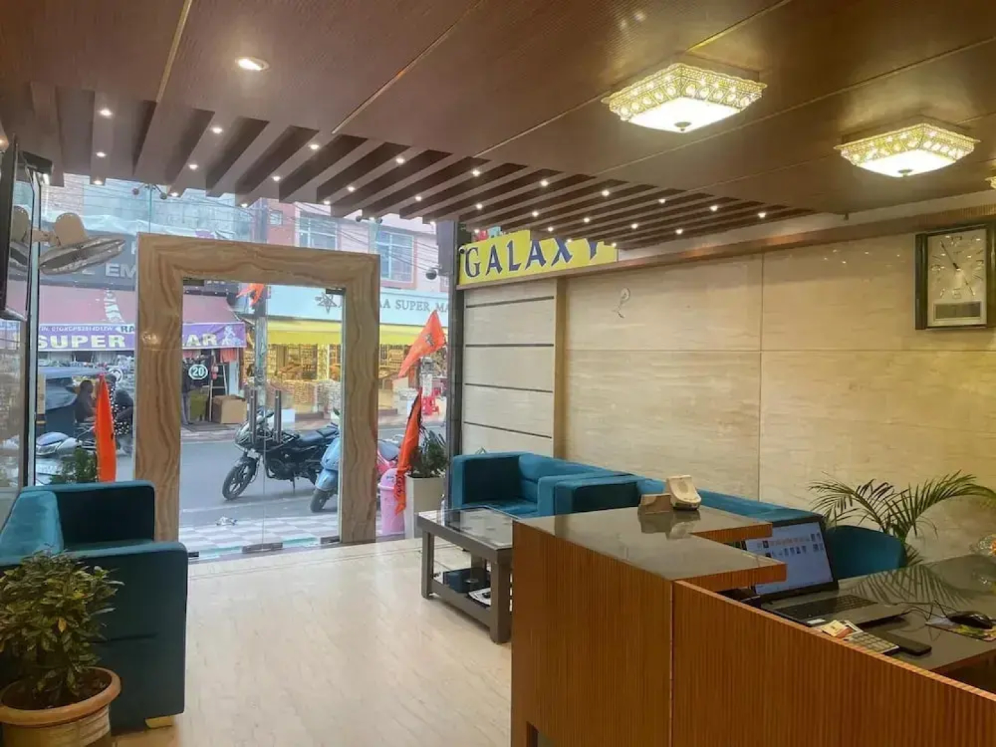 Hotel Galaxy