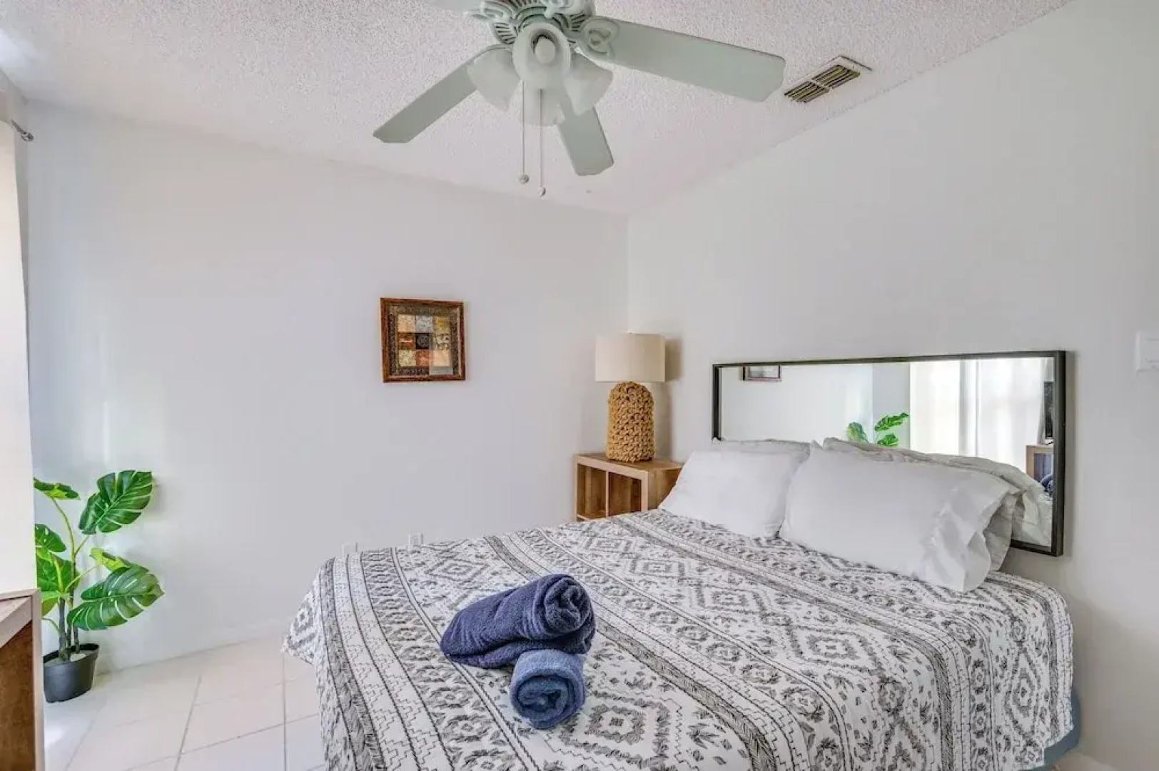 Contemporary Lutz Home: Private Pool, Pet Friendly