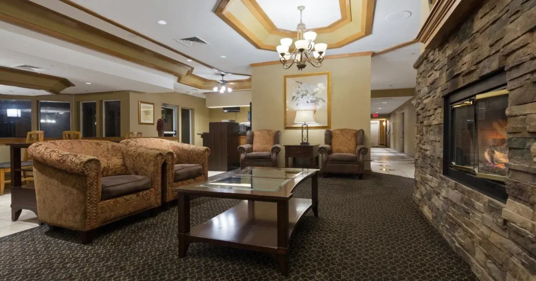 Chicago Club Inn & Suites