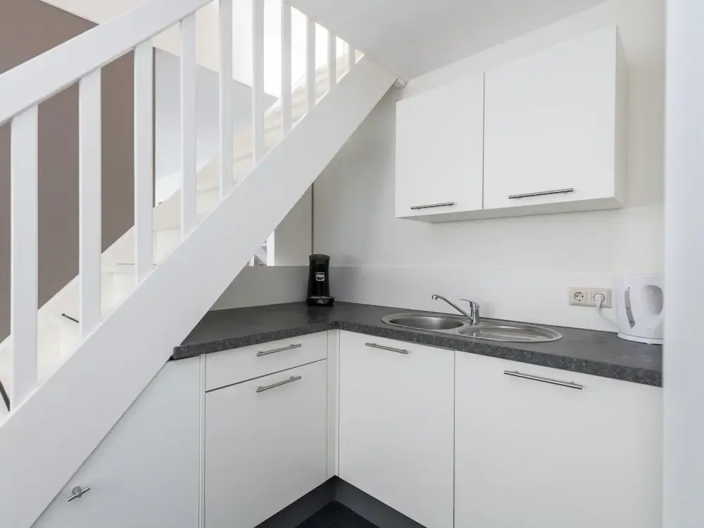 Magnificent 6-person Apartment With Roof Terrace in Ouddorp Town Centre