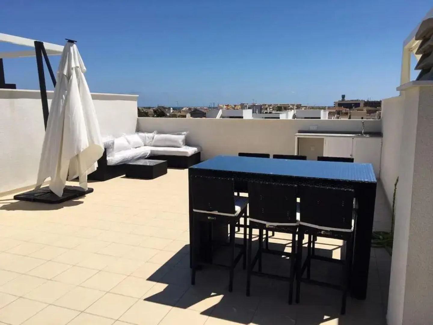 Playamar Iv Calle De La Rosalia 90A