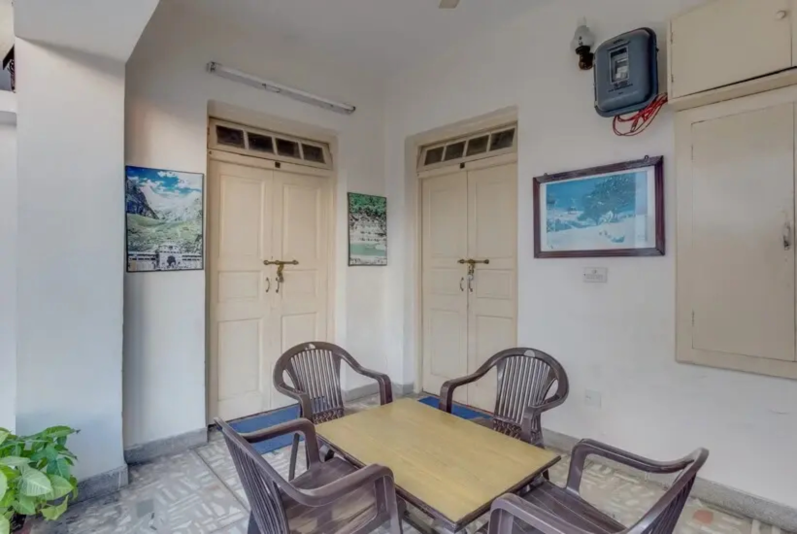 Lakshmi Guest House