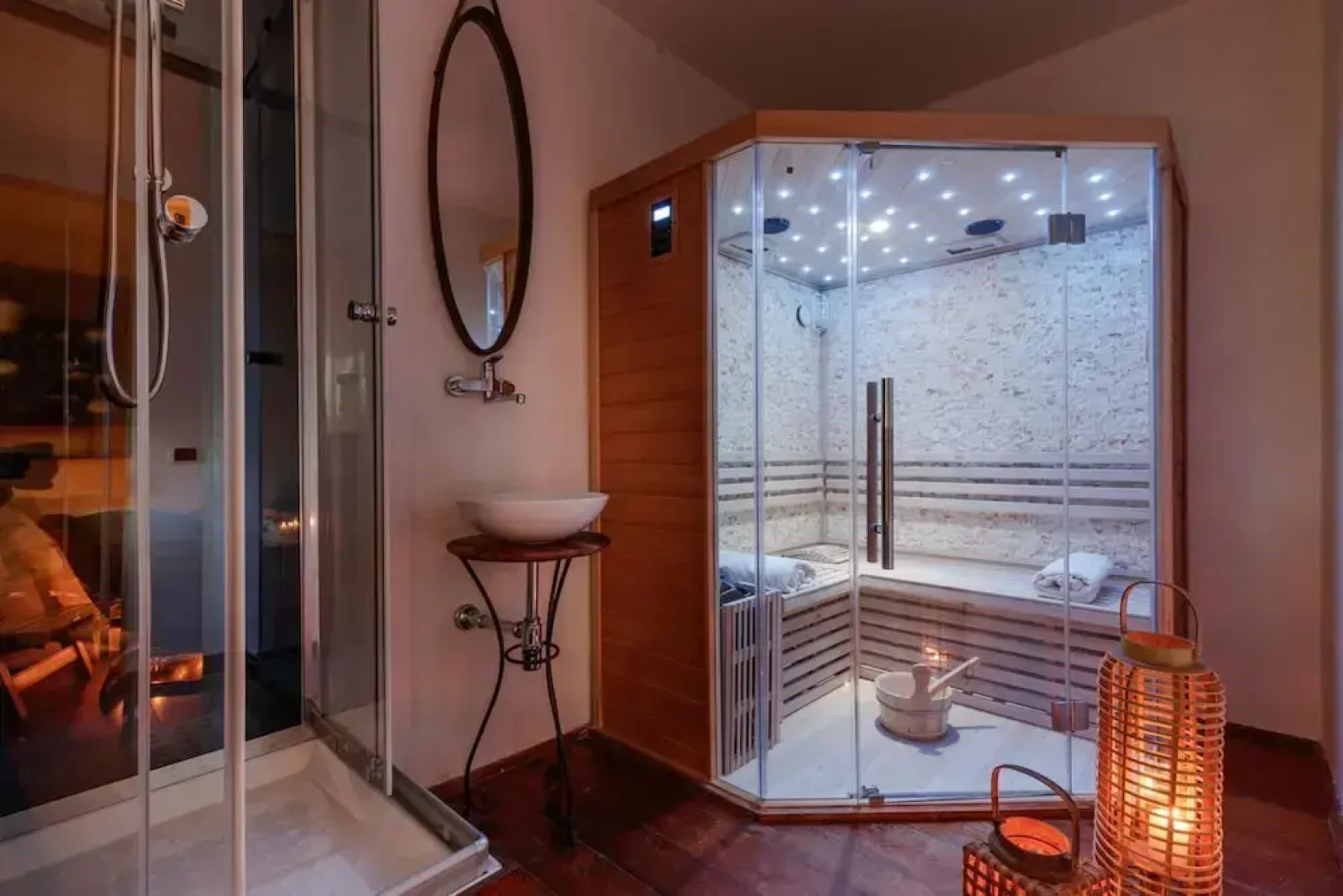 Villa Lorena a Vintage Family Villa