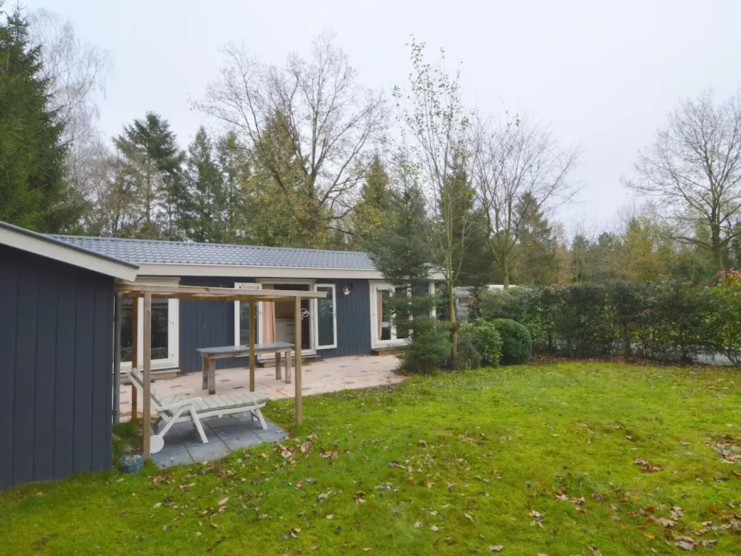 Tranquil Holiday Home in Wissel With Terrace, Garden