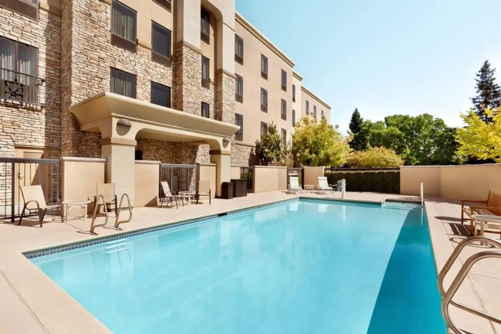 Hampton Inn & Suites West Sacramento