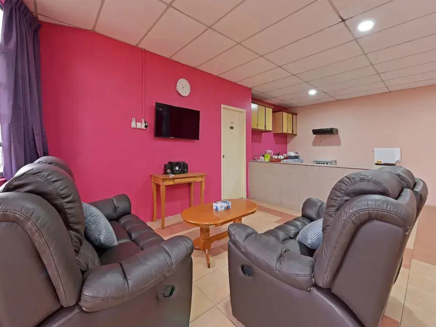 OYO 90672 De Paradise Turtle Hotel