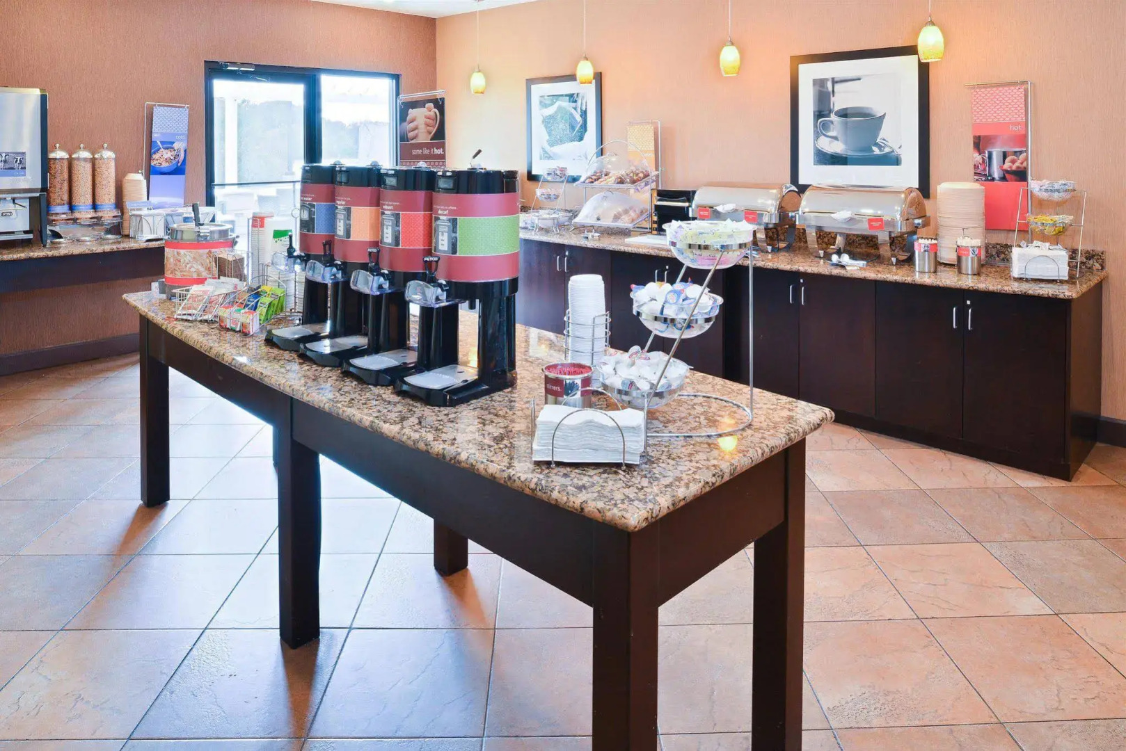 Hotel Alice At Atlantic Beach