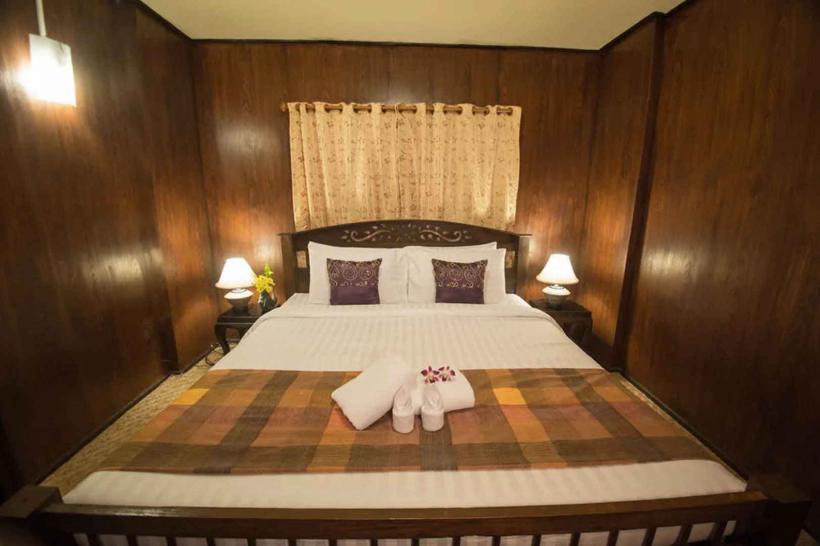 Heuan Parittapa Lanna Resort Baan Tawai