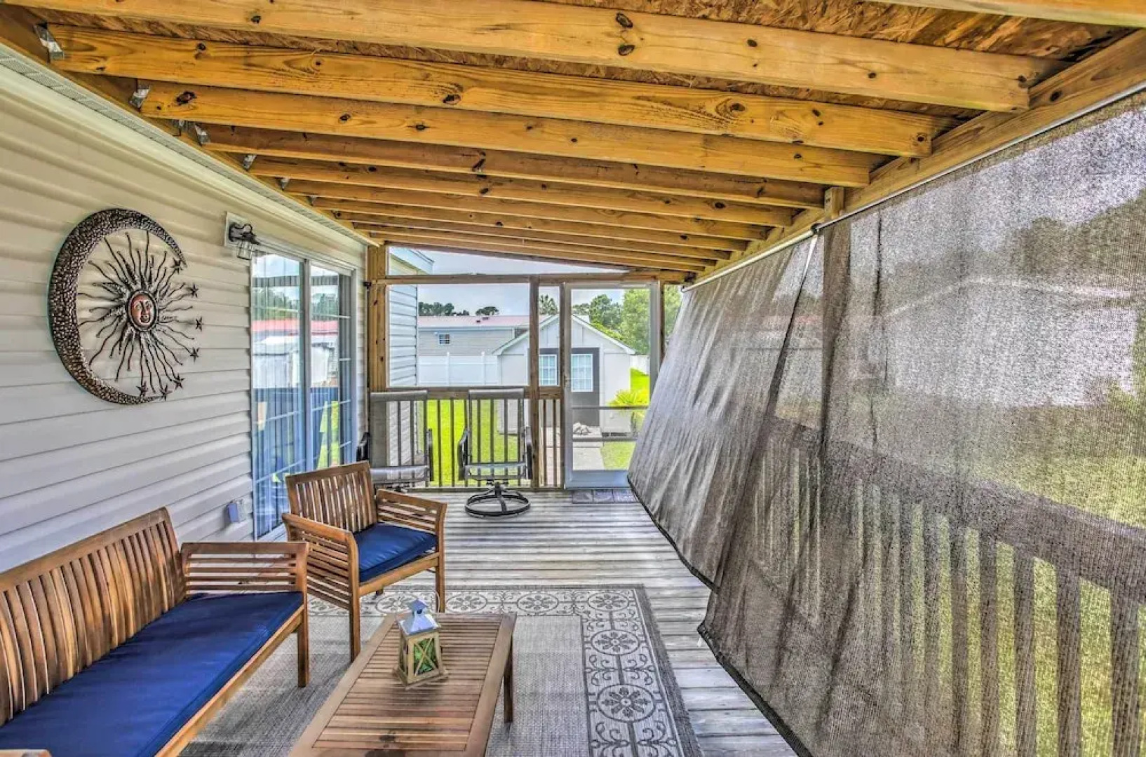 Murrells Inlet Home w/ 2 Screened-in Porches!