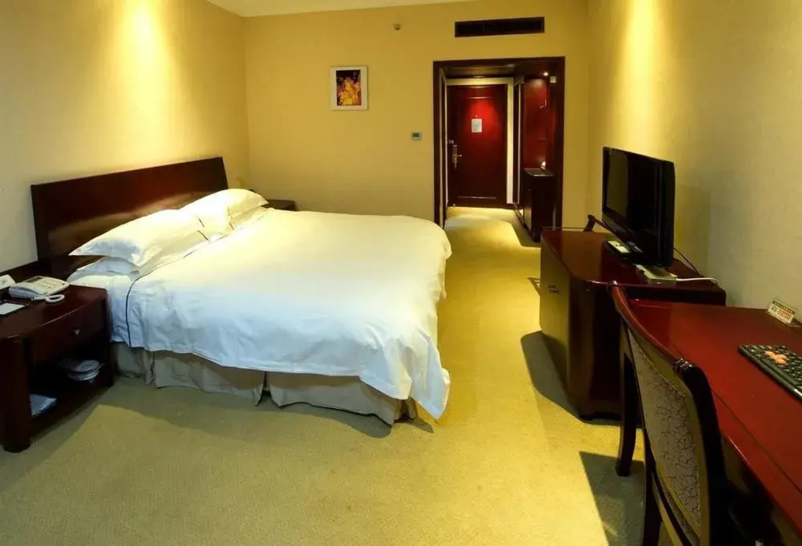 Yongli Business Hotel